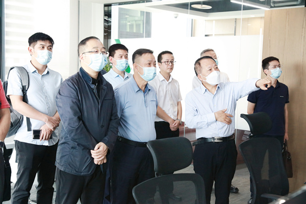 海南省政协副主席、民进海南省委会主委史贻云到秦创原陕西BC贷集团创新中心调研 海南省政协副主席、民进海南省委会主委史贻云到秦创原陕西BC贷集团创新中心调研